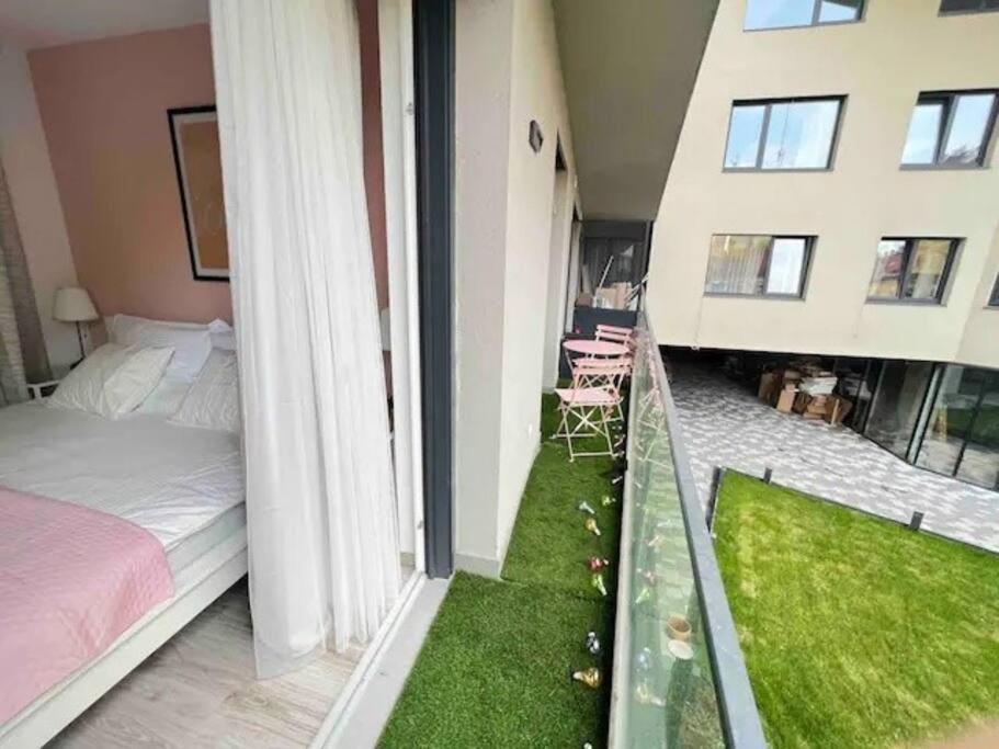 B104 - Liberty Bridge Lovely Home With Free Parking Budapeste Exterior foto