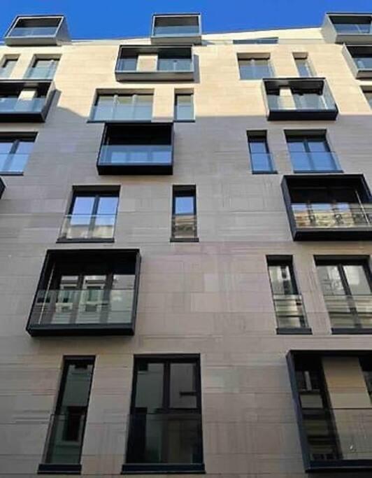B104 - Liberty Bridge Lovely Home With Free Parking Budapeste Exterior foto